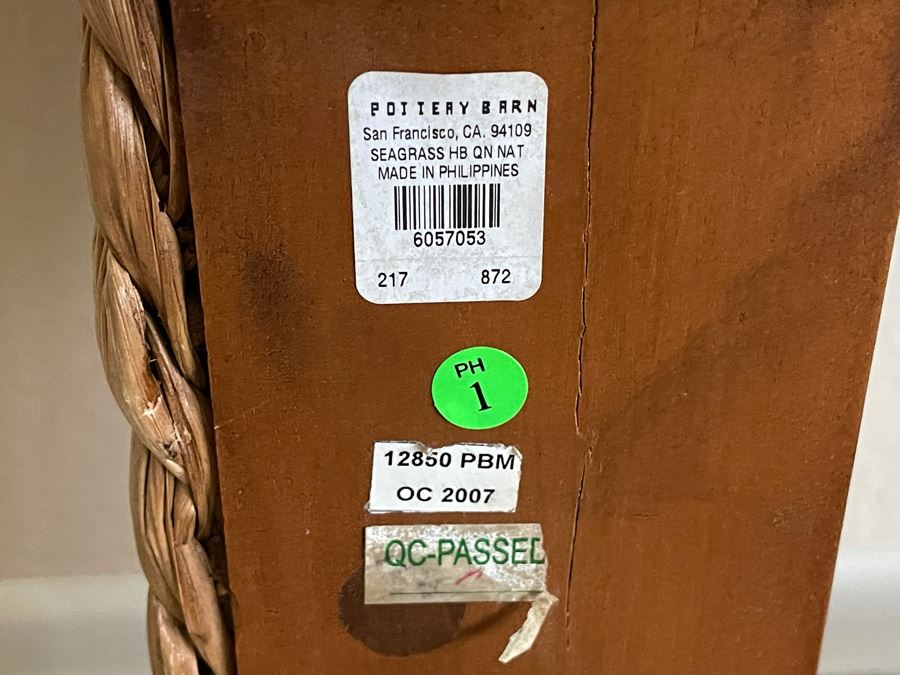 Pottery Barn Seagrass Queen Headboard 62W X 56H [Photo 5]