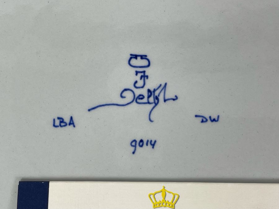 Large Royal Delft Charger Plate With Certificate Of Authenticity 14.5R [Photo 8]