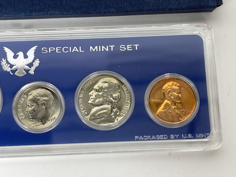 Vintage 1966 United States Special Mint Set Of Proof Coins [Photo 5]