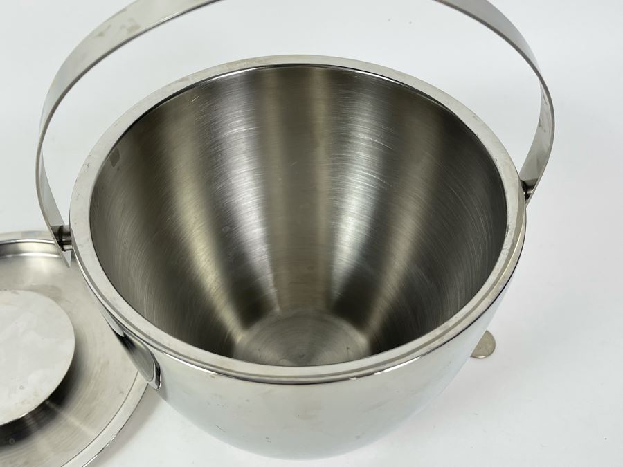 Stainless Steel Ice Bucket With Handle 8W X 7H [Photo 3]