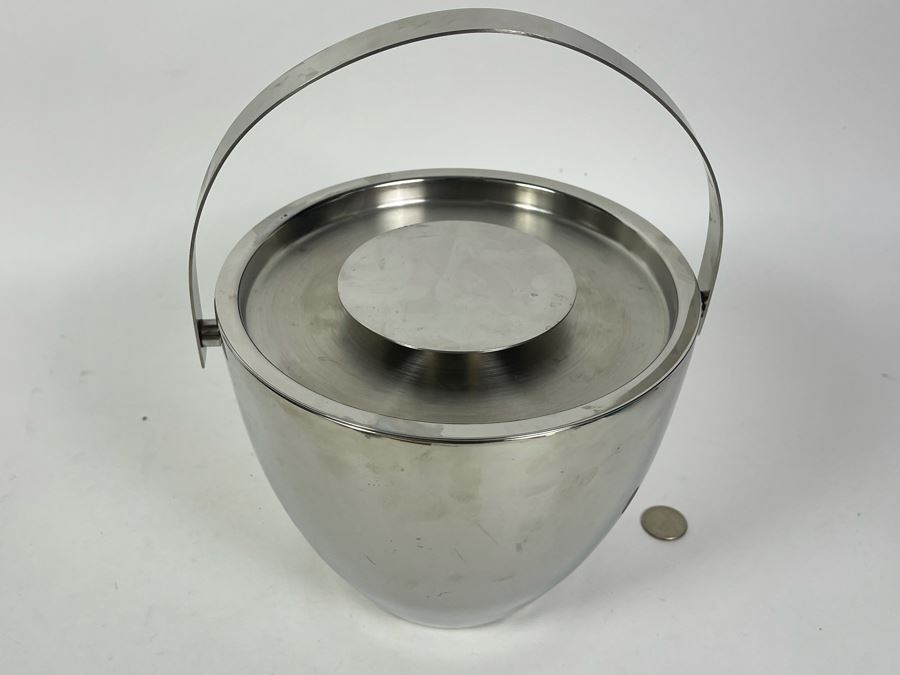 Stainless Steel Ice Bucket With Handle 8W X 7H [Photo 2]