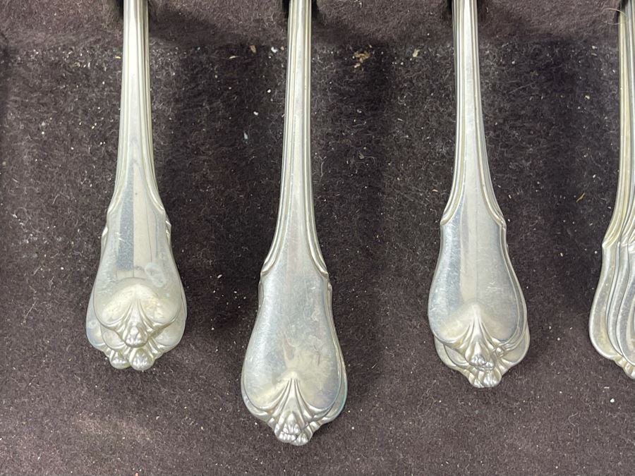 Sterling Silver Wallace Flatware Set With Storage Cloth 838.7g - $610 Melt Value As Of 10/4/2021 [Photo 4]