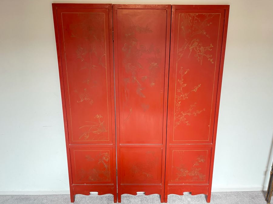 Vintage Chinese 3-Panel Red Wooden Hinged Screen With Gilded Relief Carved Wooden Decorations (Appears To Have Had A 4th Panel) 54.5W X 72H [Photo 30]