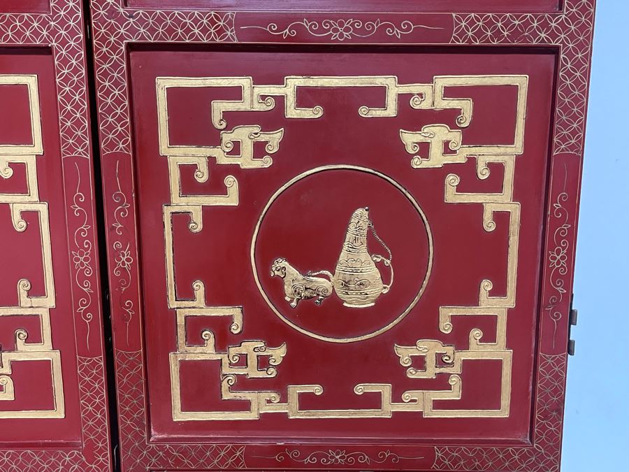 Vintage Chinese 3-Panel Red Wooden Hinged Screen With Gilded Relief Carved Wooden Decorations (Appears To Have Had A 4th Panel) 54.5W X 72H [Photo 15]