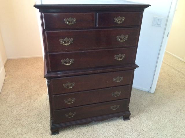 Mengel Chest of Drawers [Photo 4]