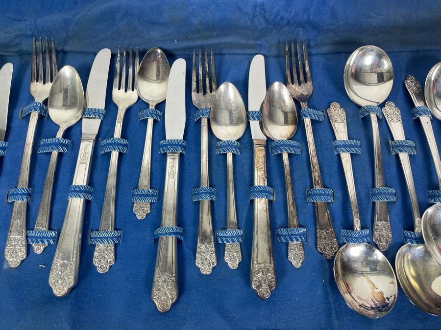Service For Six Rogers Silverplate Flatware Precious Pattern With Silver Storage Cloth [Photo 4]