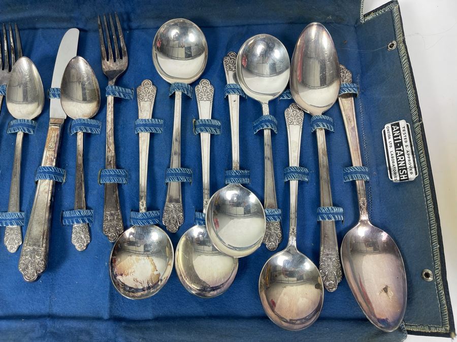 Service For Six Rogers Silverplate Flatware Precious Pattern With Silver Storage Cloth [Photo 3]