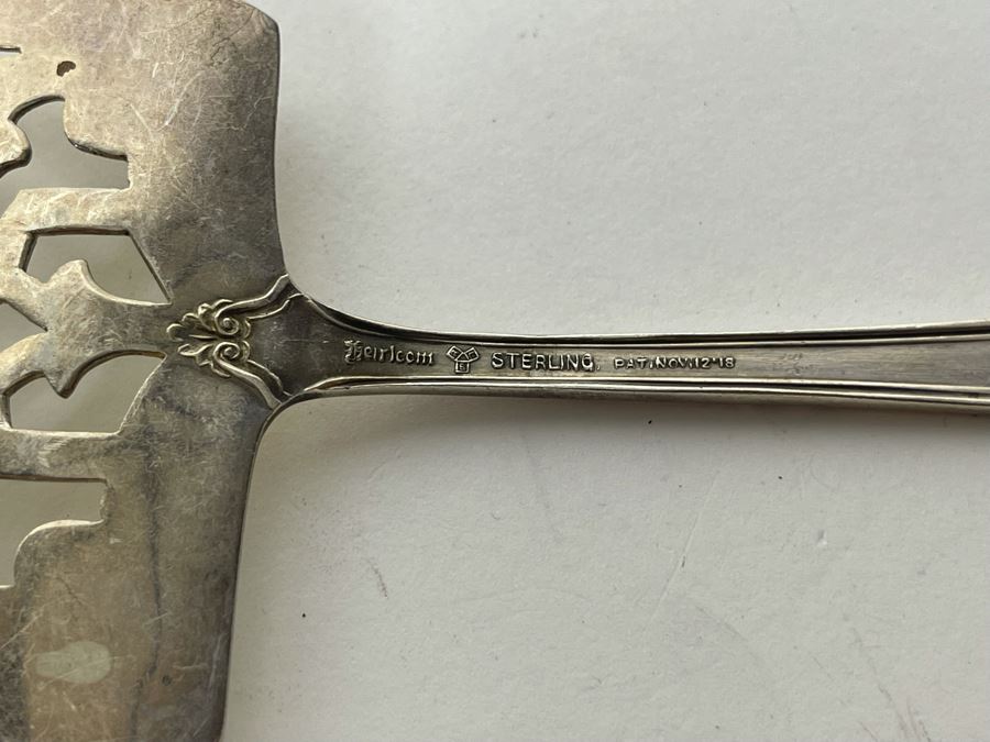 Sterling Silver Forks, Spoons, Serving Pieces, Candle Snuffer - Total Sterling Silver Weight 261g [Photo 8]