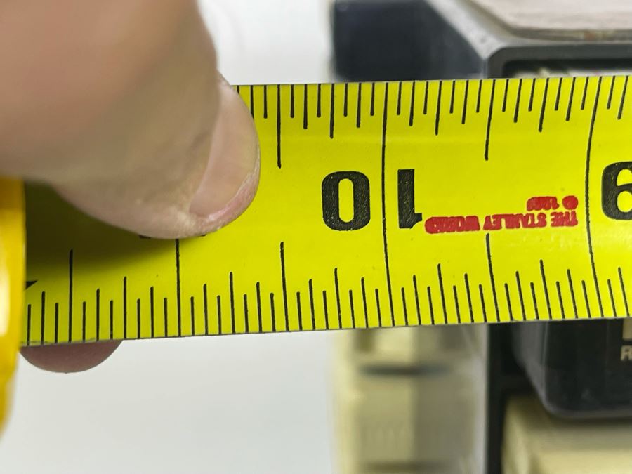 Vintage 8-Track Cartridge Tapes With Revolving Tape Holder Includes Rolling Stones, Fleetwood Mac Rumours, Elvis, Elton John, Saturday Night Fever - See Photos 10.5W X 14H [Photo 16]