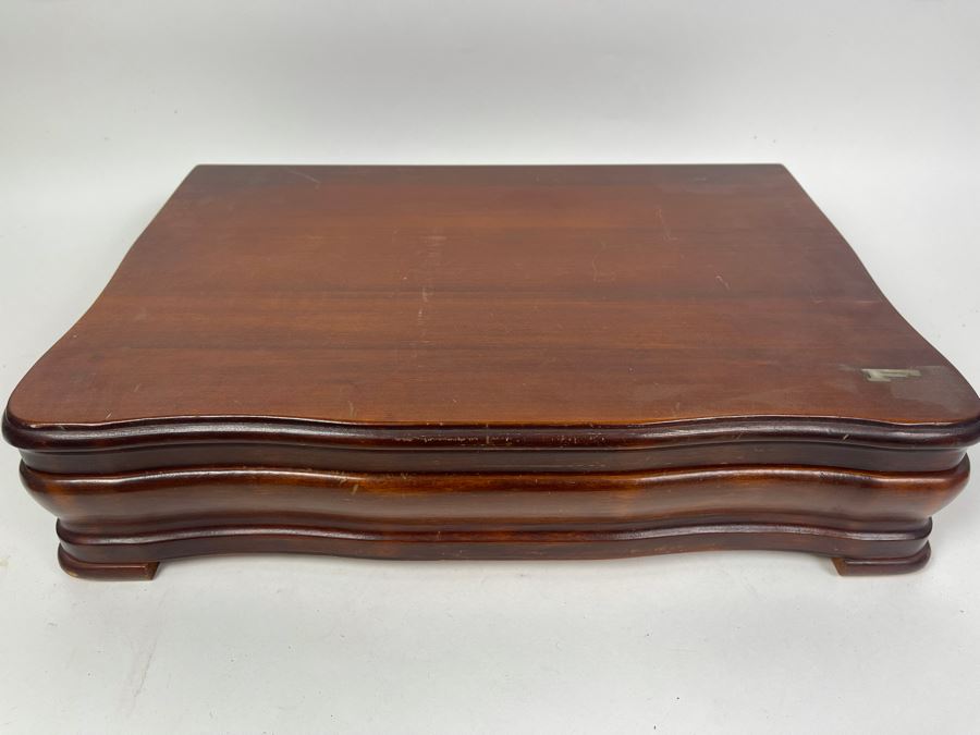 International Silverplate Flatware Set Apx Service For 8 With Storage Box [Photo 2]