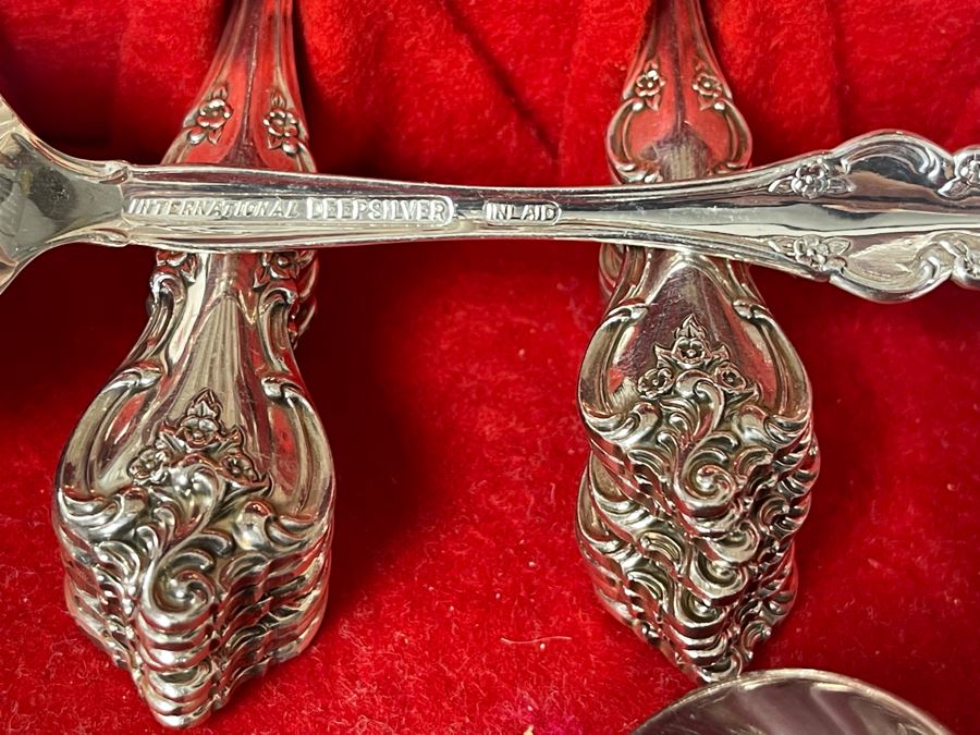 International Silverplate Flatware Set Apx Service For 8 With Storage Box [Photo 9]