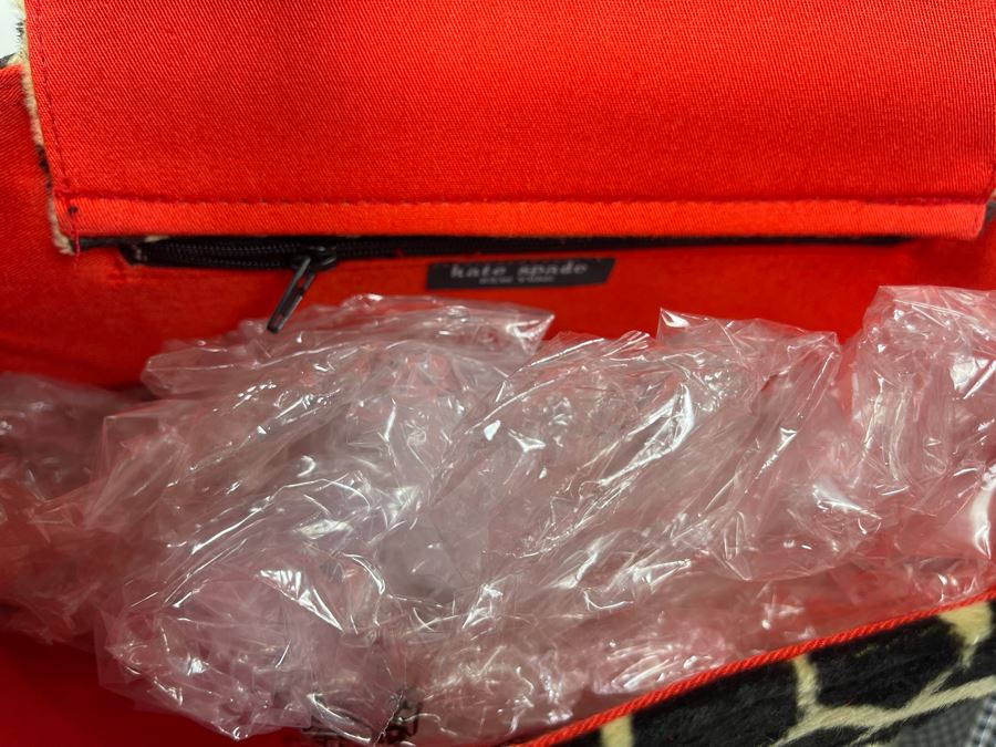 Pair Of New Kate Spade New York Handbags [Photo 6]