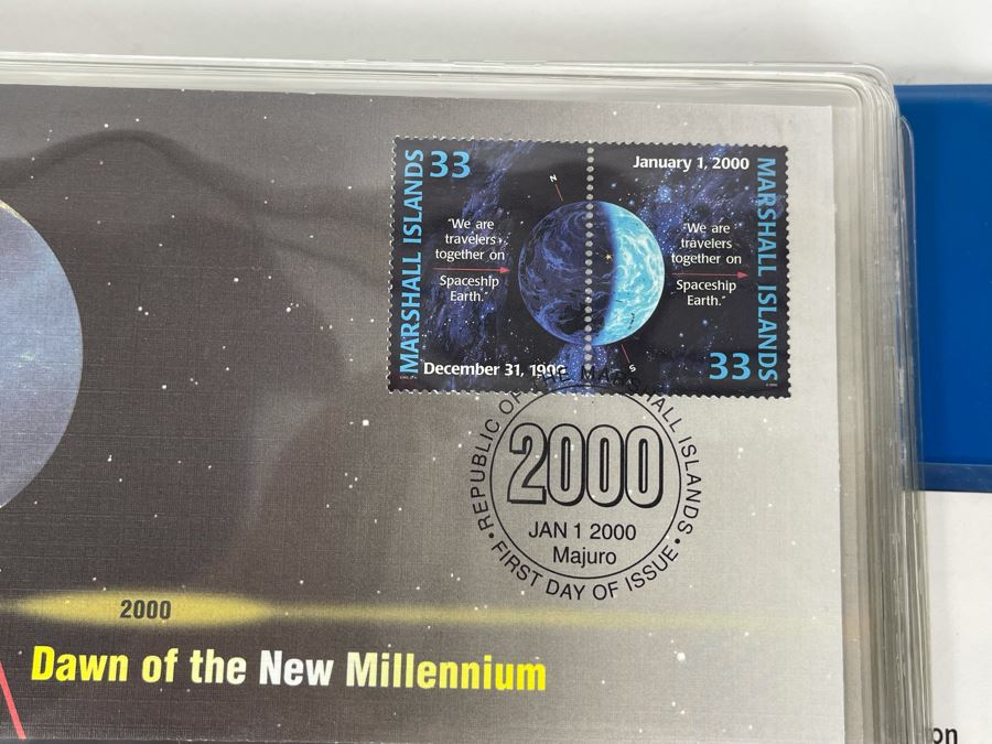 Dawn Of The New Millennium Commemorative First Day Stamp Covers January 1, 2000 In Presentation Binder - See Photos [Photo 4]
