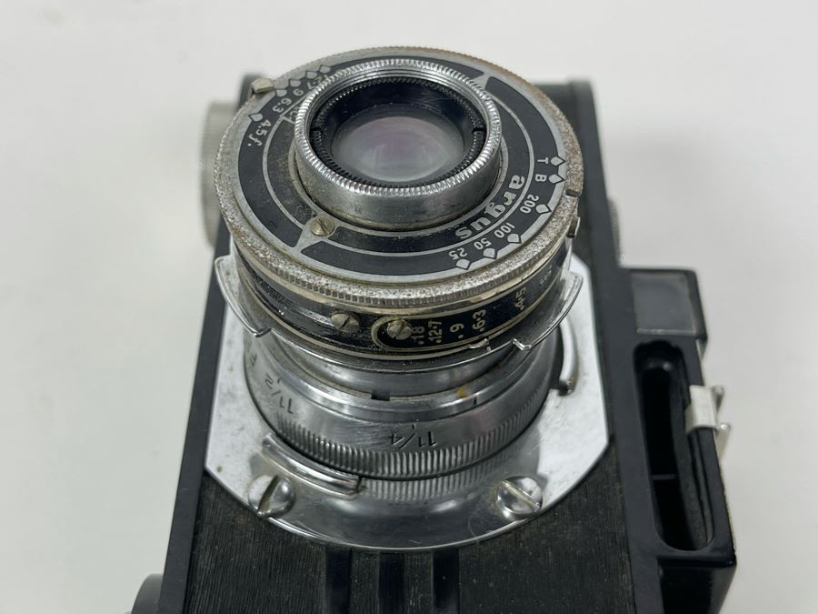 Vintage Art Deco Argus Film Camera [Photo 10]