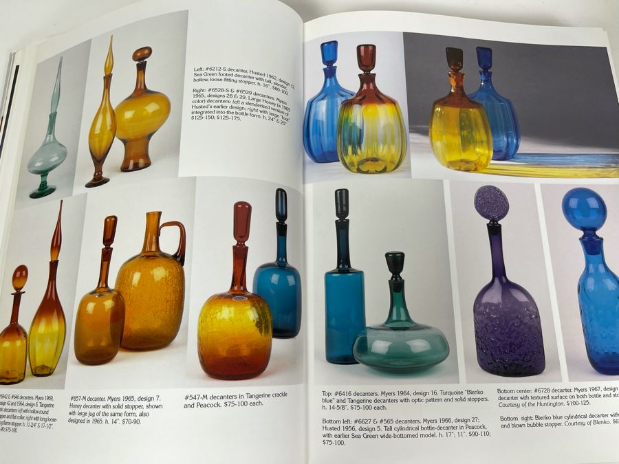 Collection Of Four Blenko Glass Collector's Books And Green Blenko Glass Jar 8H [Photo 12]