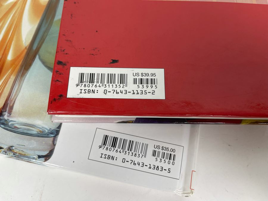 Collection Of Four Blenko Glass Collector's Books And Green Blenko Glass Jar 8H [Photo 15]