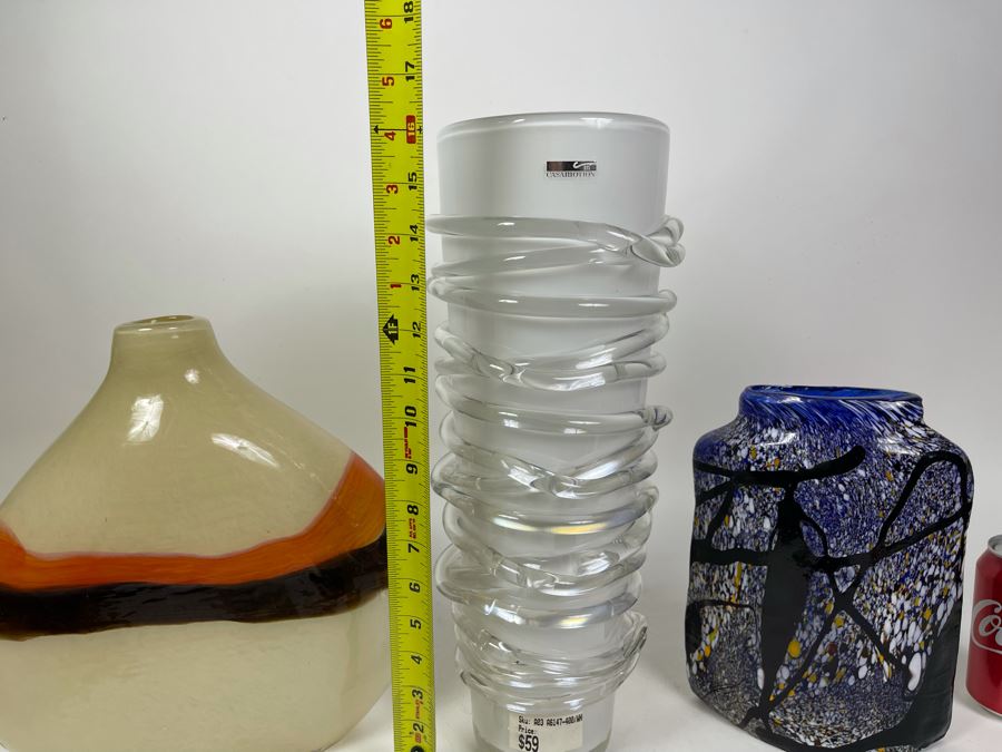 Set Of Three Glass Vases [Photo 8]