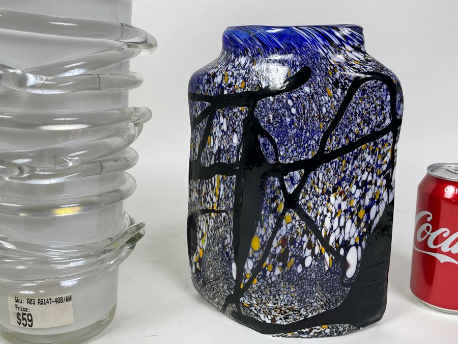 Set Of Three Glass Vases [Photo 5]