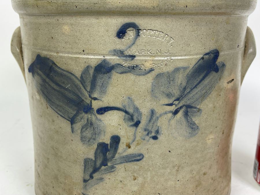 Union Pottery Newark, NJ Stoneware 2 Gallon Crock 10W X 9H [Photo 3]