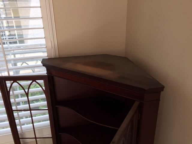 Mahogany S P Dowdy Corner China Cabinet [Photo 3]