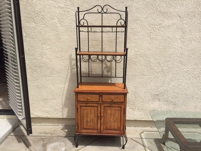 Bar with Wrought Iron Legs [Photo 1]