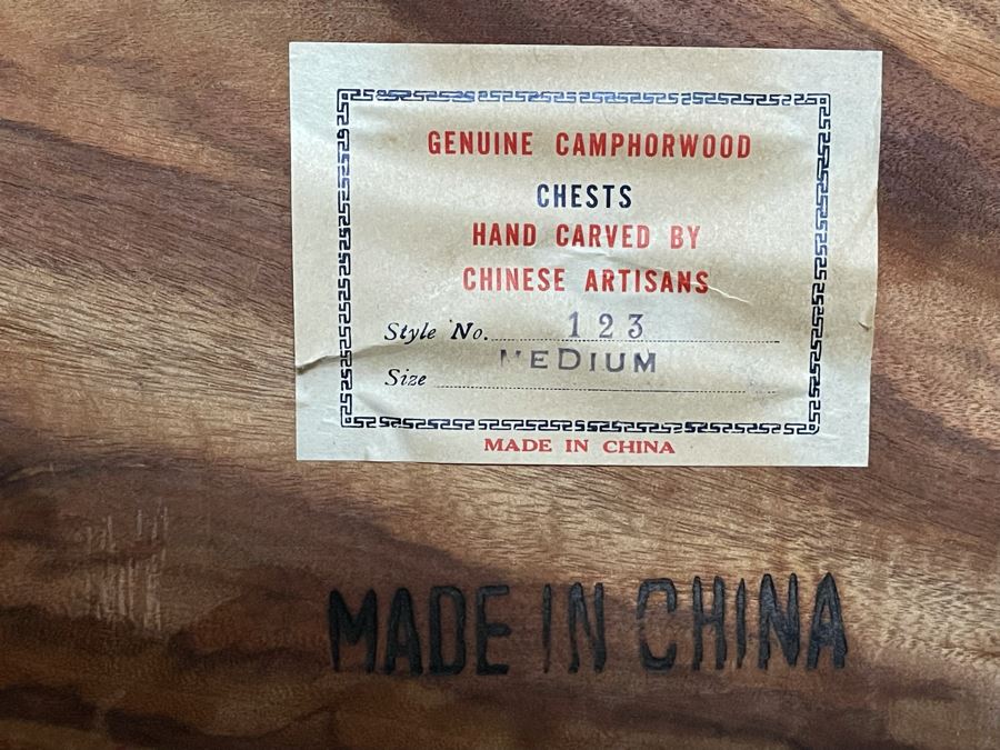 Vintage Chinese Camphorwood Hand Relief Carved Chest 36W X 17.5D X 22H [Photo 25]