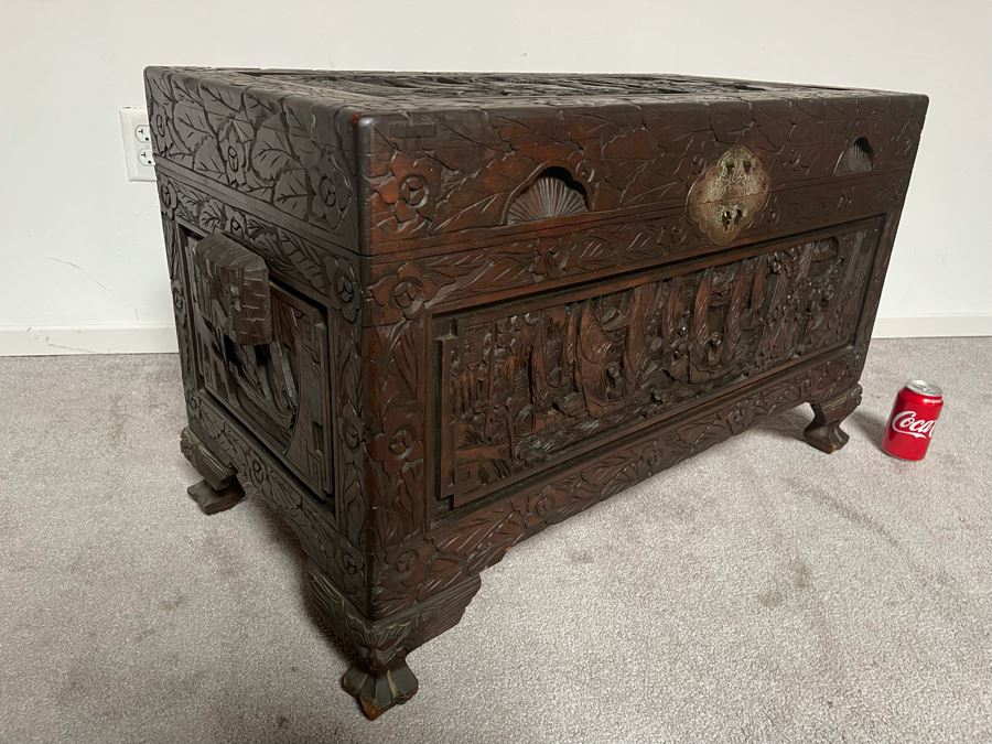 Vintage Chinese Camphorwood Hand Relief Carved Chest 36W X 17.5D X 22H [Photo 17]