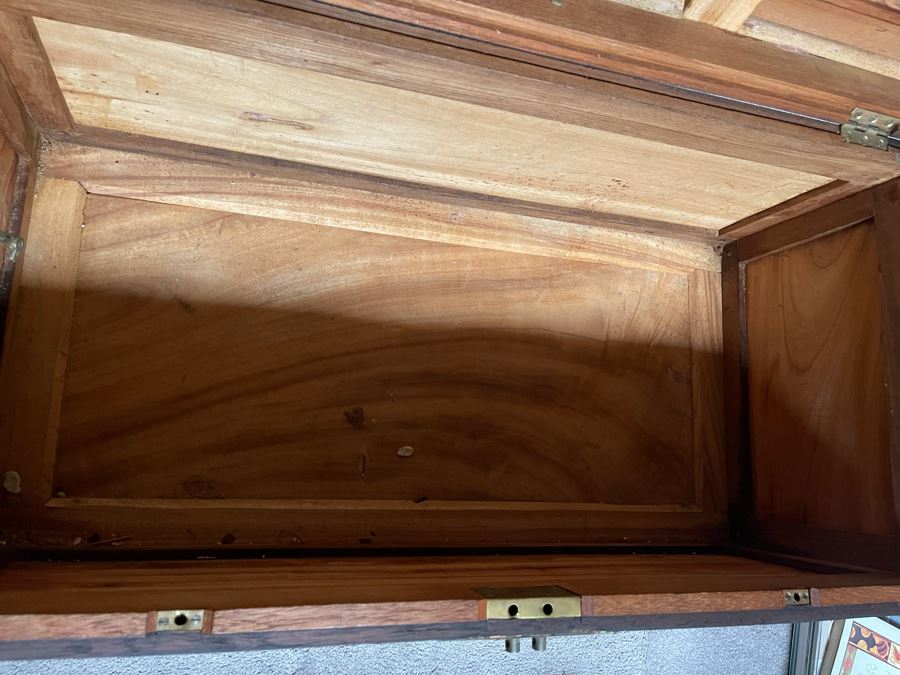 Vintage Chinese Camphorwood Hand Relief Carved Chest 36W X 17.5D X 22H [Photo 27]