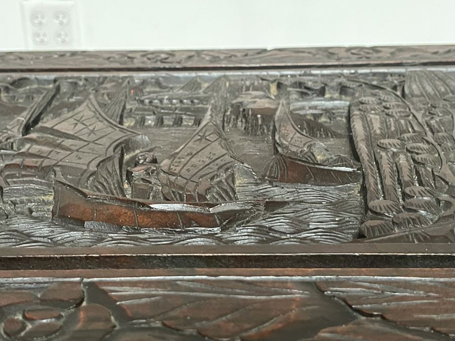 Vintage Chinese Camphorwood Hand Relief Carved Chest 36W X 17.5D X 22H [Photo 23]