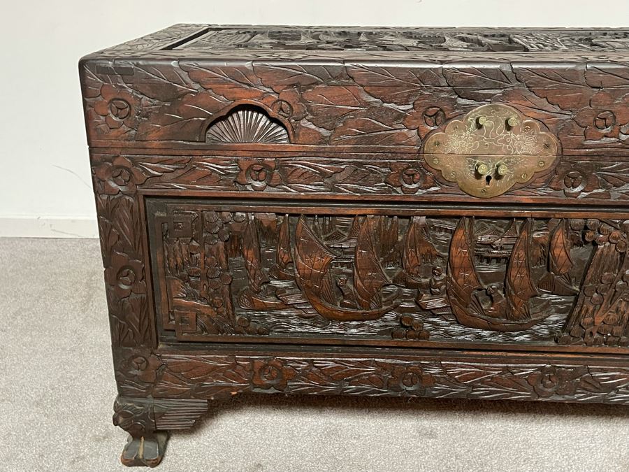 Vintage Chinese Camphorwood Hand Relief Carved Chest 36W X 17.5D X 22H [Photo 12]