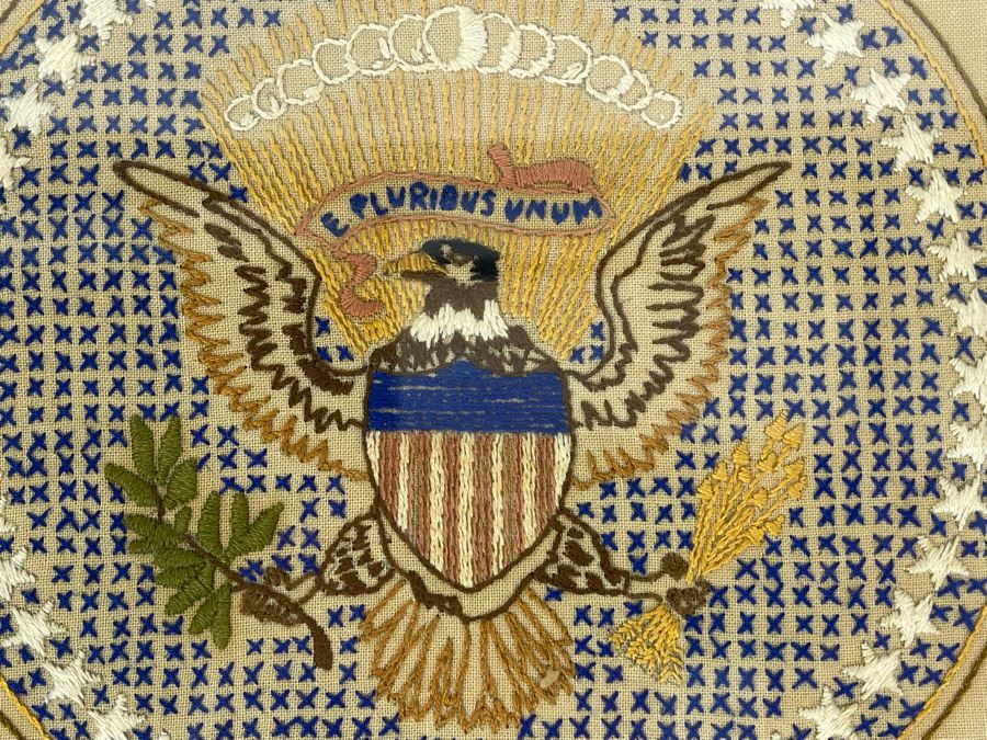 Vintage Framed United States Great Seal Needlepoint Embroidery 11 X 11 [Photo 4]