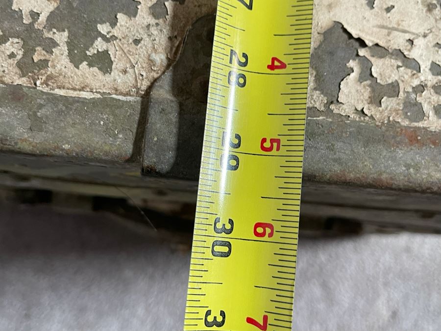 Vintage Green Military Locker Trunk Heavy 29.5W X 17D X 16H [Photo 9]