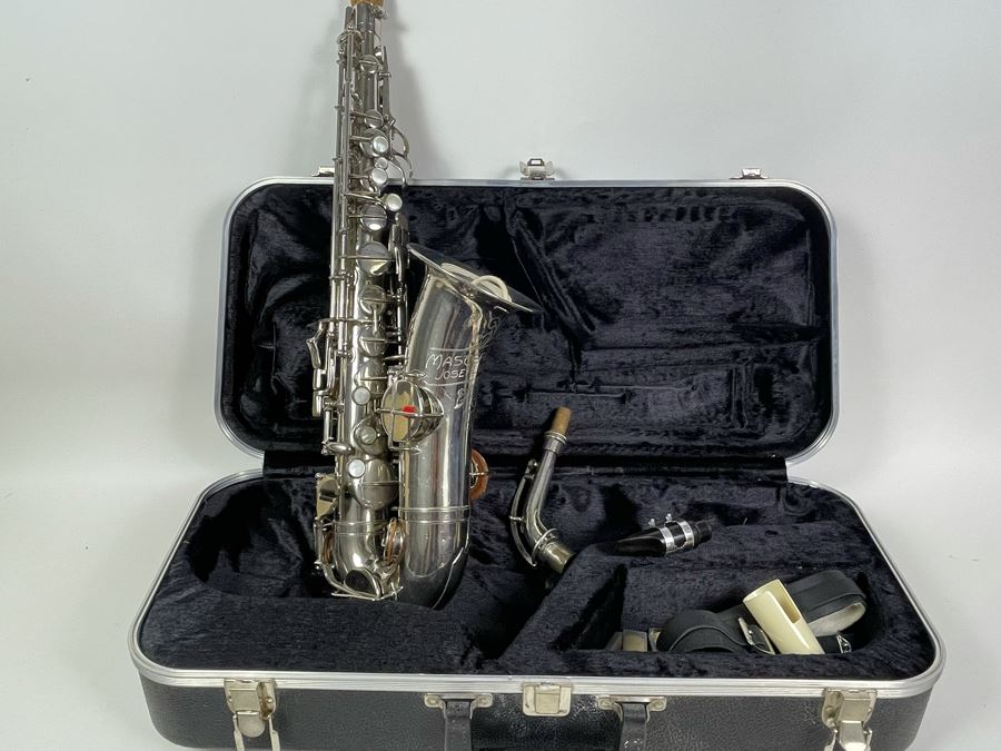 Vintage Master Lido Josef Lidl Brno Saxophone With Case [Photo 1]