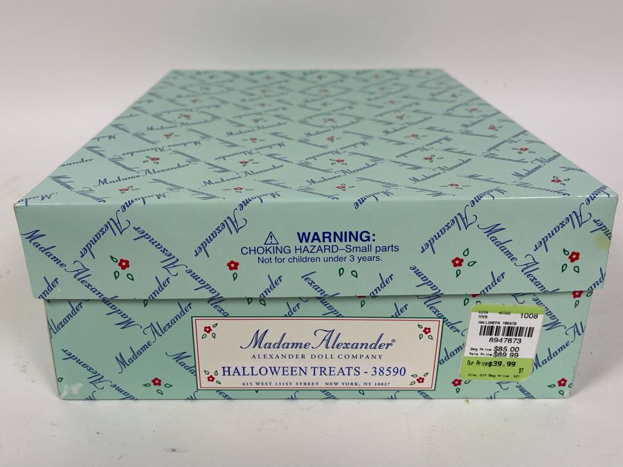 Madame Alexander Halloween Treats Doll With Box [Photo 2]