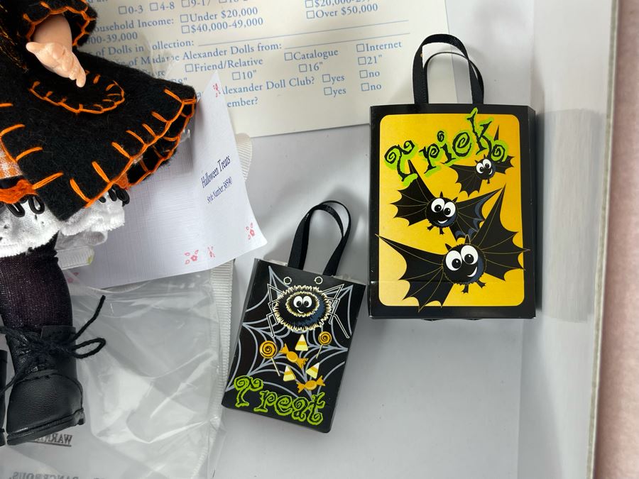 Madame Alexander Halloween Treats Doll With Box [Photo 6]
