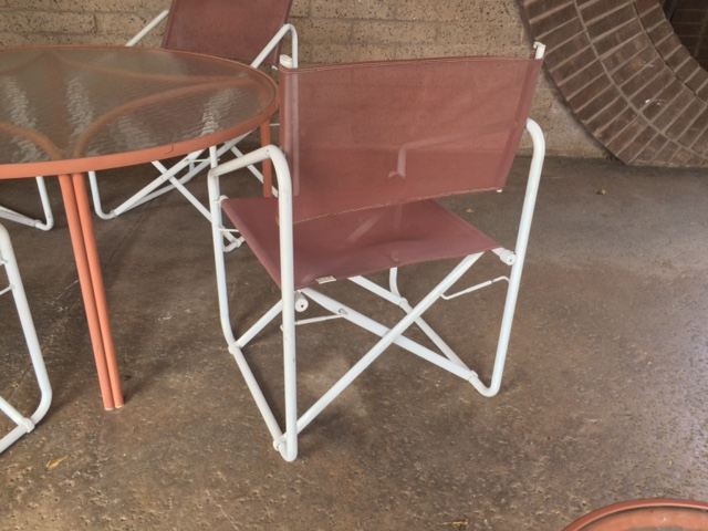 Vintage Brown Jordan Salmon Color Nomad Folding Chairs with Round Table and Side Table [Photo 6]