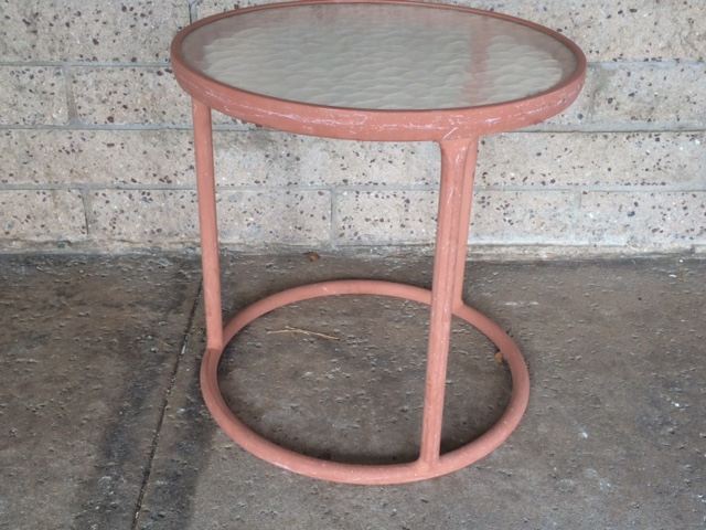Vintage Brown Jordan Salmon Color Nomad Folding Chairs with Round Table and Side Table [Photo 16]