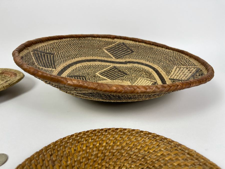 Collection Of Vintage African Baskets And Plates Larger One Is 15R [Photo 4]