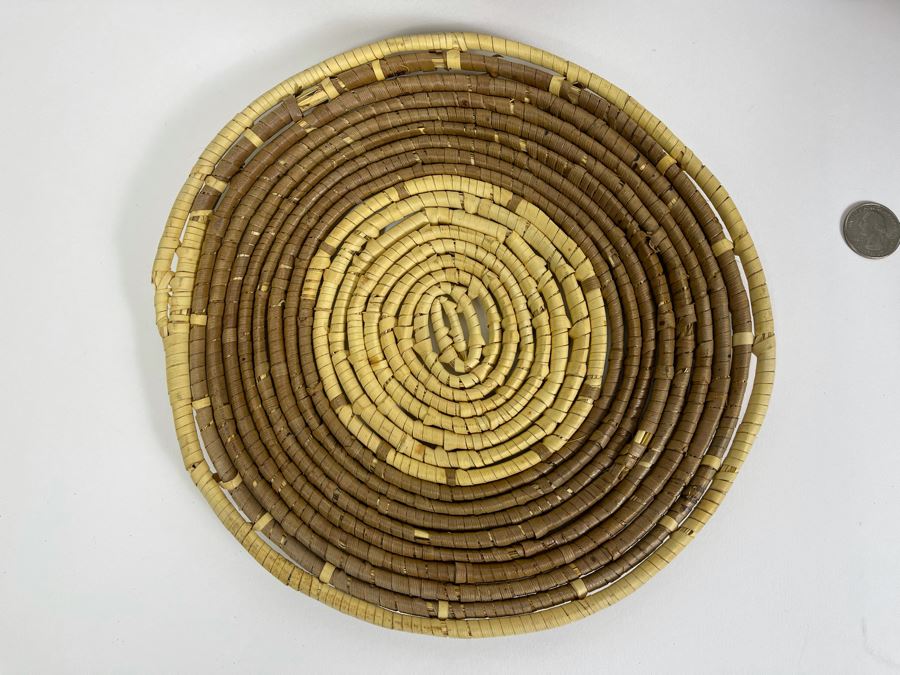 Collection Of Vintage African Baskets And Plates Larger One Is 15R [Photo 8]