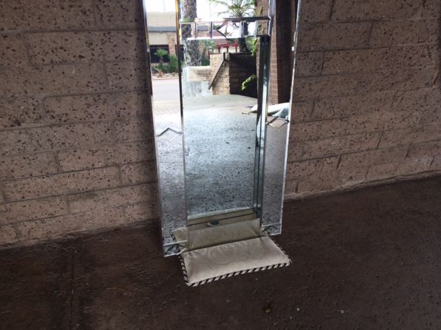 1977 Carvers' Guild Square Corner Series Mirror Designer Carol Canner [Photo 5]