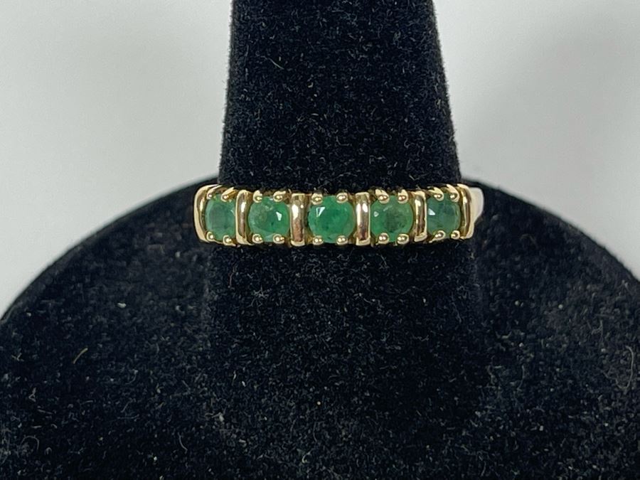 10K Gold Emerald Ring Size 7.5 1.7g