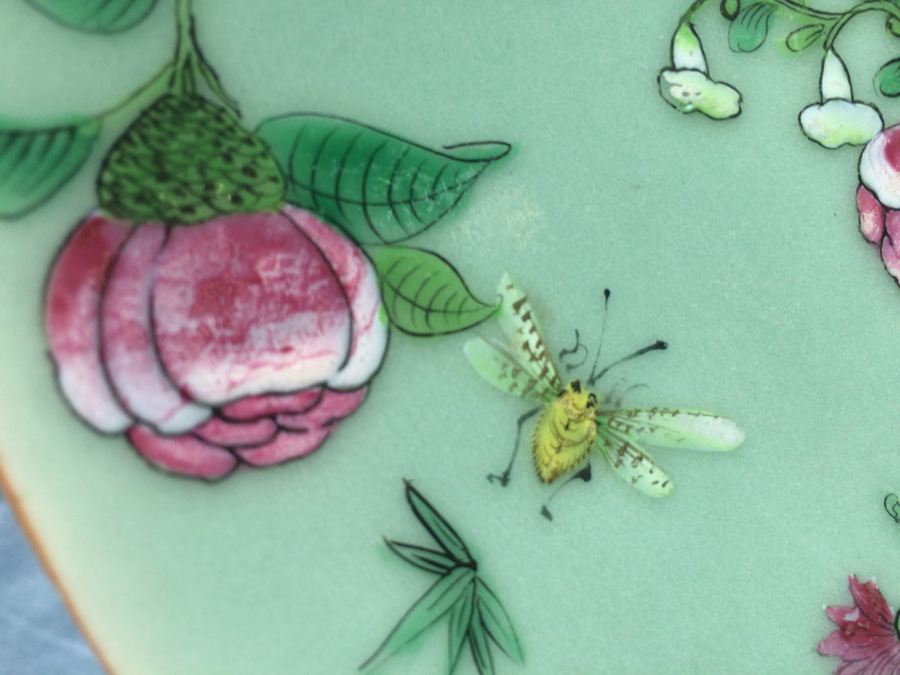 Pair of Chinese Hand Painted Plates [Photo 23]