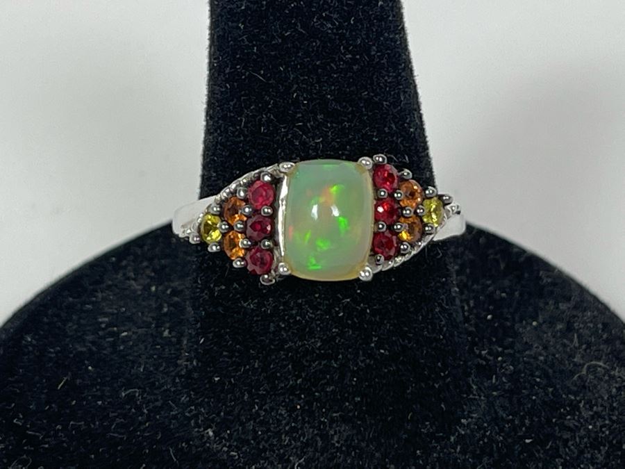 Sterling Silver Opal And Sapphire Ring Size 7.5 2.9g [Photo 1]