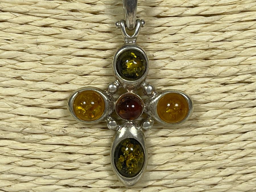 Sterling Silver Amber Cross Pendant With Sterling Silver 18' Necklace 12.4g [Photo 4]