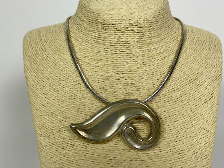 Sterling Silver Combo Pendant / Brooch With Sterling Silver 16' Necklace 39.8g [Photo 1]