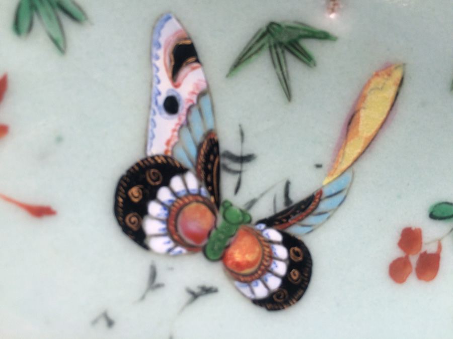 Pair of Chinese Hand Painted Plates [Photo 13]