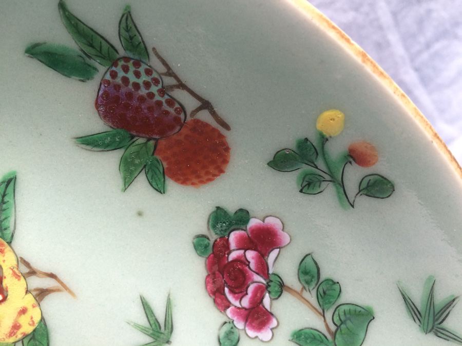 Pair of Chinese Hand Painted Plates [Photo 9]