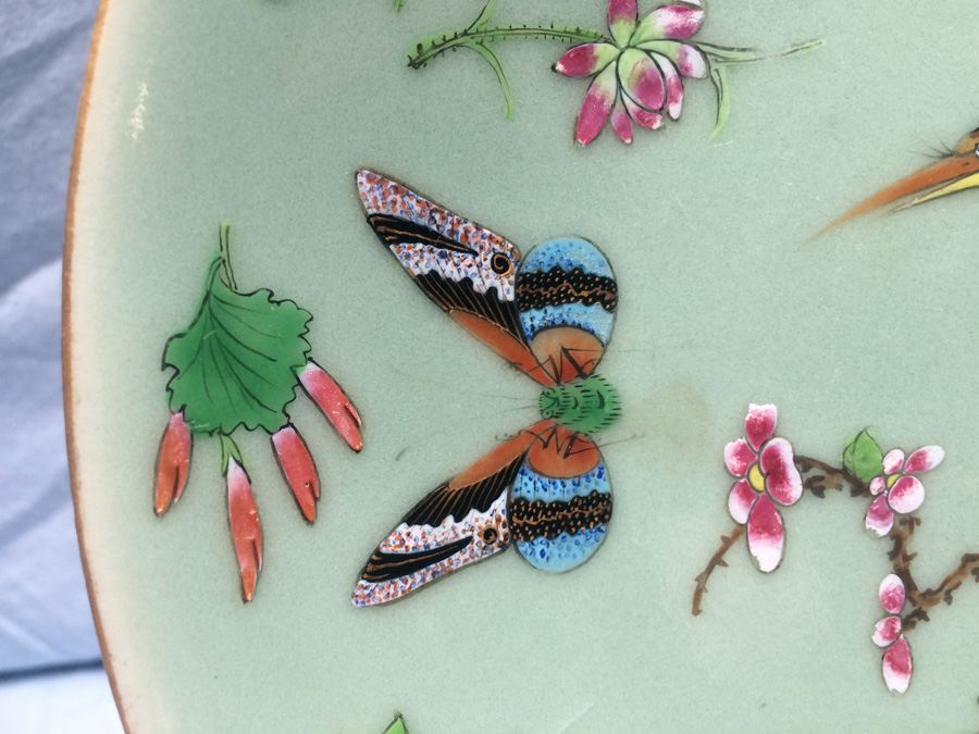 Pair of Chinese Hand Painted Plates [Photo 19]