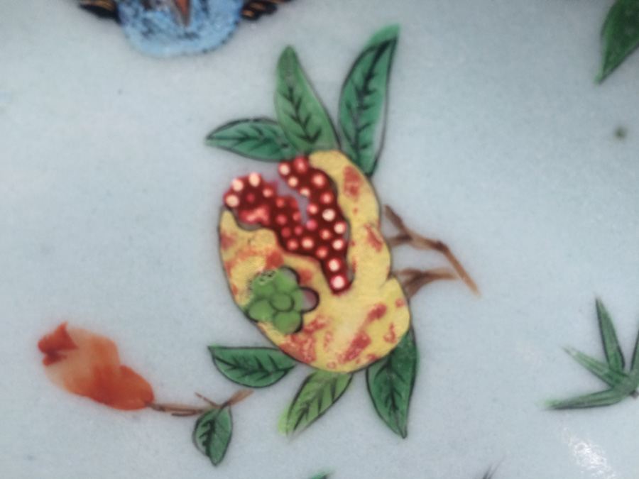 Pair of Chinese Hand Painted Plates [Photo 8]