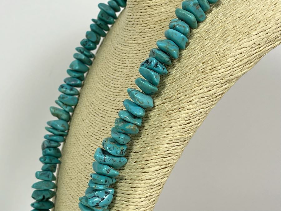 26'L Chunky Turquoise Necklace 325.2g [Photo 4]